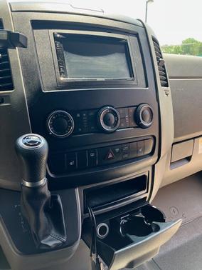 Photo 4 of 15 of 2014 Mercedes-Benz Sprinter Normal Roof